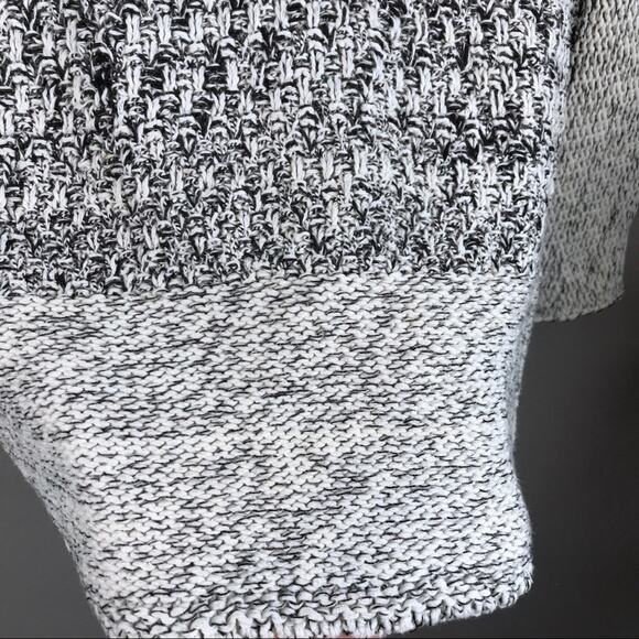 Zara Chunky Knit Crochet Lace Striped Sweater Size Medium - Picture 6 of 8